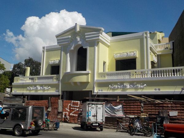 James Stanton: Gemeindeneubau Philippinen